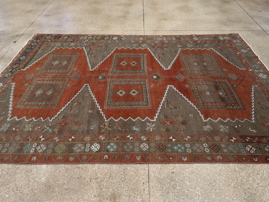 Vintage Anatolian Accent Rug, No.32516 - Galerie Shabab
