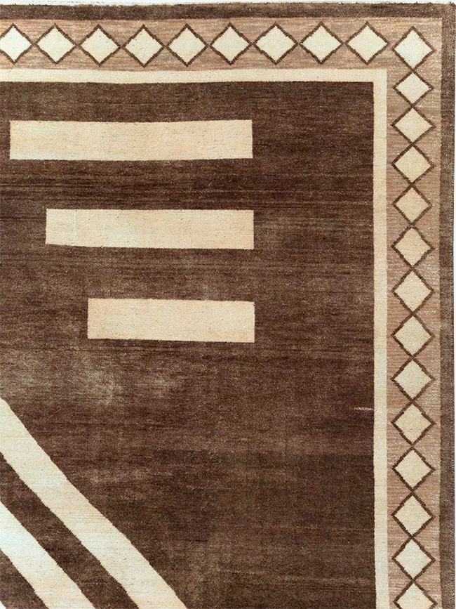 Modern Turkish Tribal Style Room Size Carpet, No.32518 - Galerie Shabab