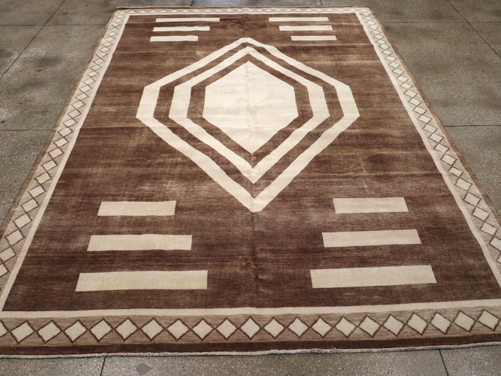 Modern Turkish Tribal Style Room Size Carpet, No.32518 - Galerie Shabab