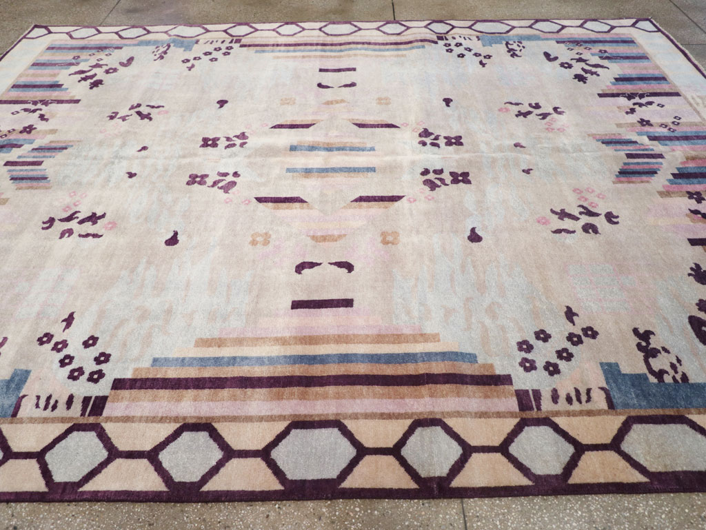Modern Turkish Art Deco Room Size Carpet, No.32519 - Galerie Shabab