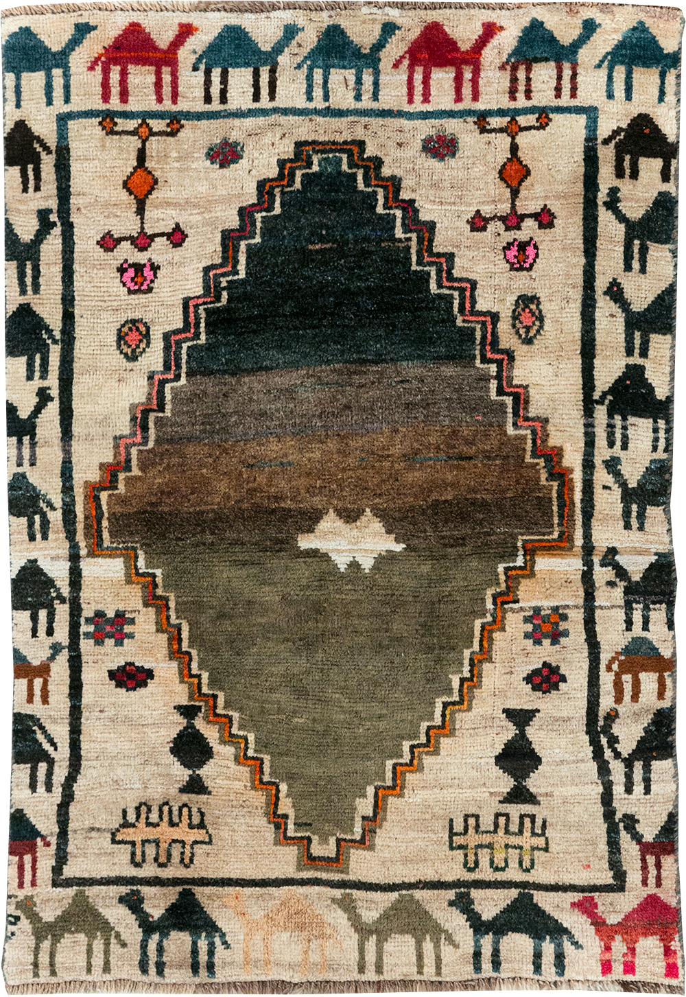 Vintage Persian Gabbeh Throw Rug, No.32540 - Galerie Shabab