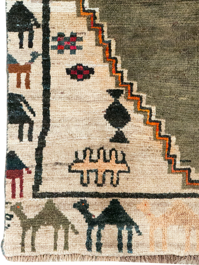 Vintage Persian Gabbeh Throw Rug, No.32540 - Galerie Shabab