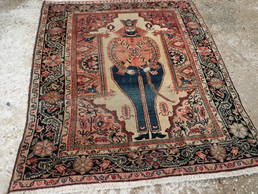 Antique Persian Sarouk Fereghan Pictorial Rug, No.32547 - Galerie Shabab