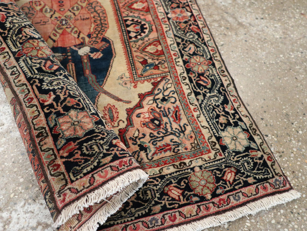 Antique Persian Sarouk Fereghan Pictorial Rug, No.32547 - Galerie Shabab