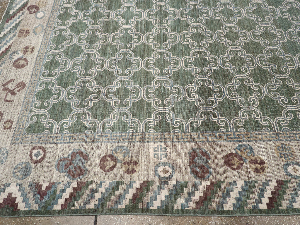 Modern East Turkestan Khotan Room Size Carpet, No.32549 - Galerie Shabab