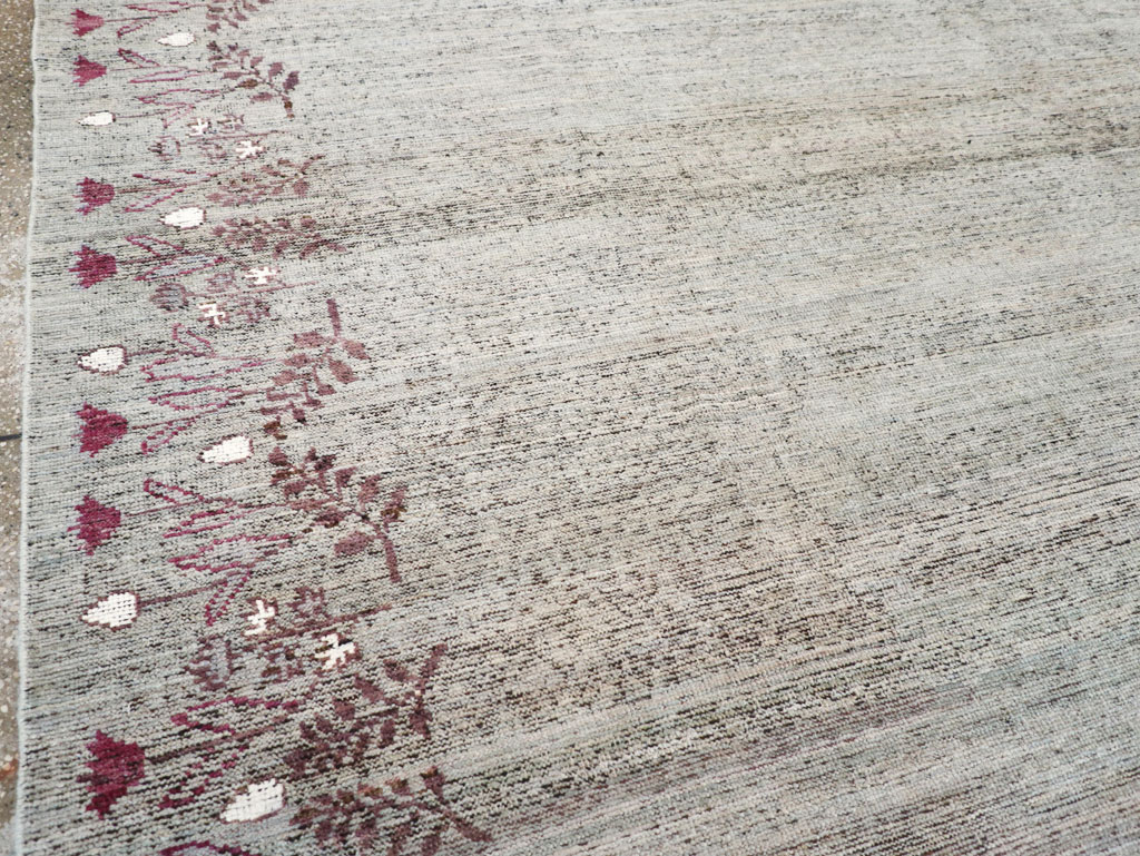 Modern East Turkestan Khotan Room Size Carpet, No.32551 - Galerie Shabab