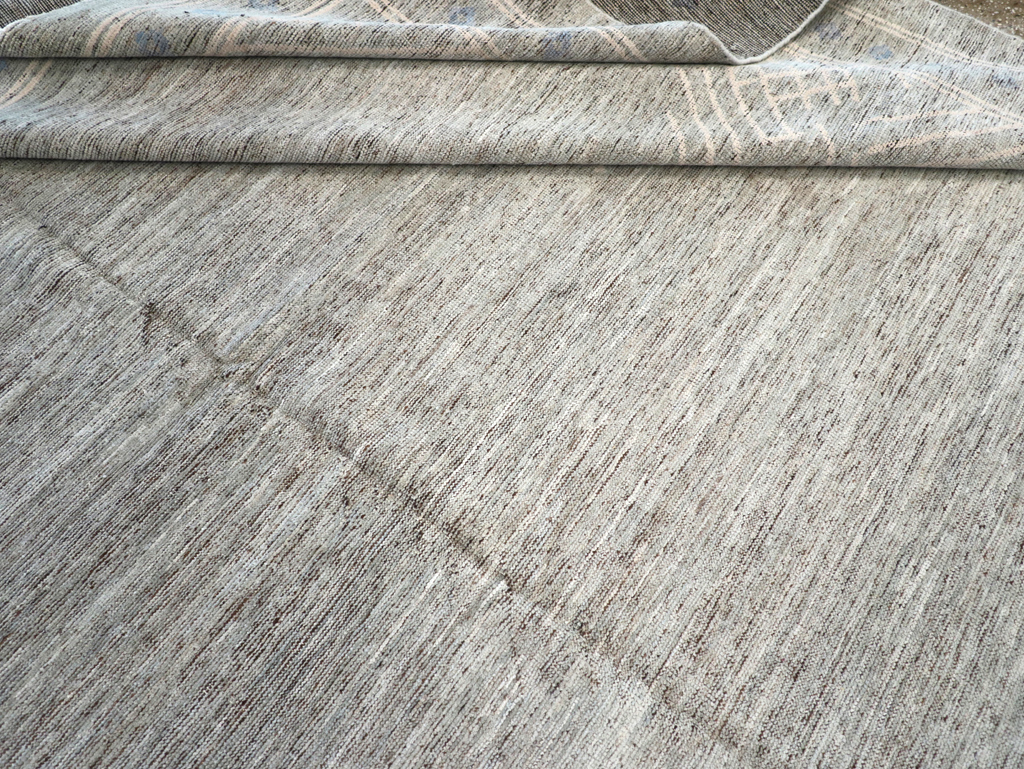 Modern East Turkestan Khotan Room Size Carpet, No.32552 - Galerie Shabab