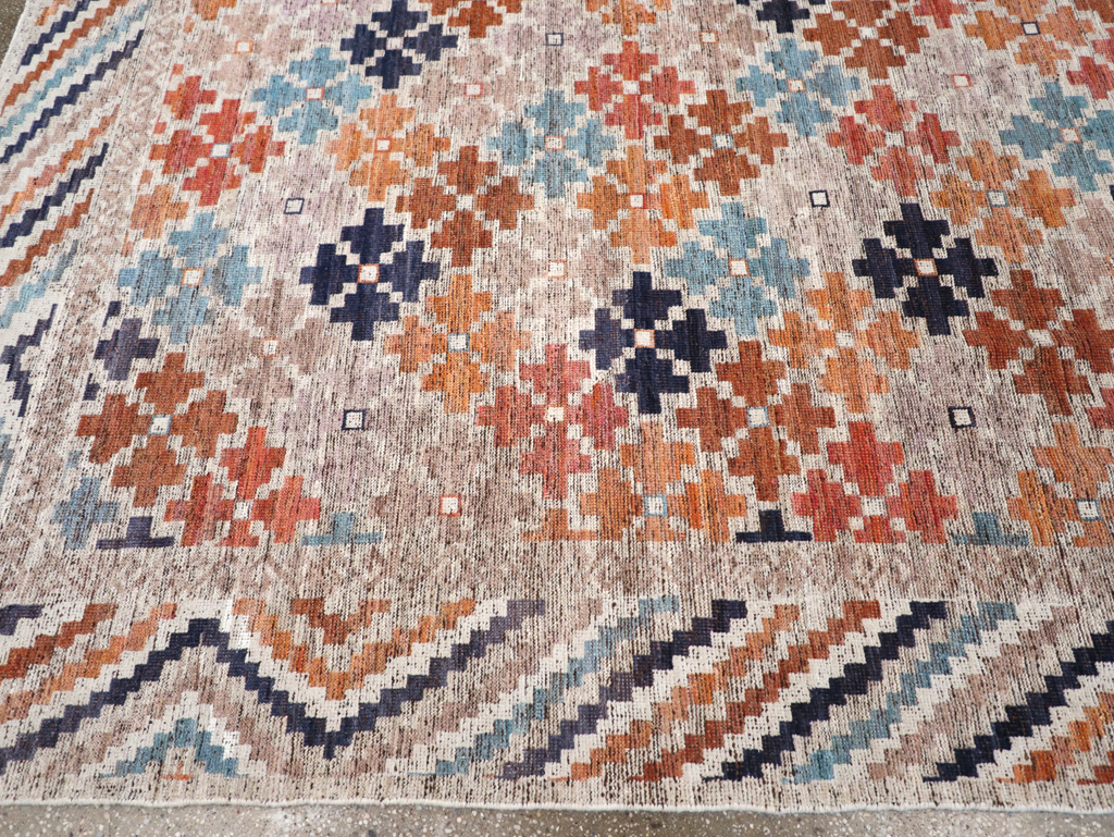Modern East Turkestan Khotan Room Size Carpet, No.32554 - Galerie Shabab