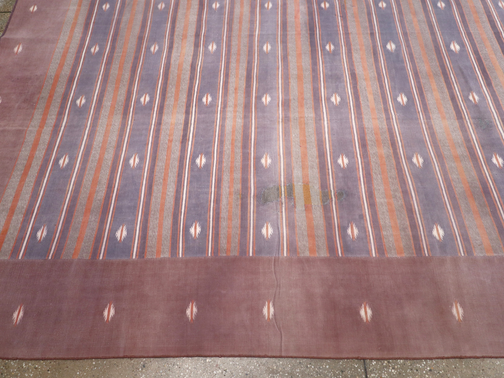 Vintage Indian Flatweave Dhurrie Large Room Size Carpet, No.32563 - Galerie Shabab