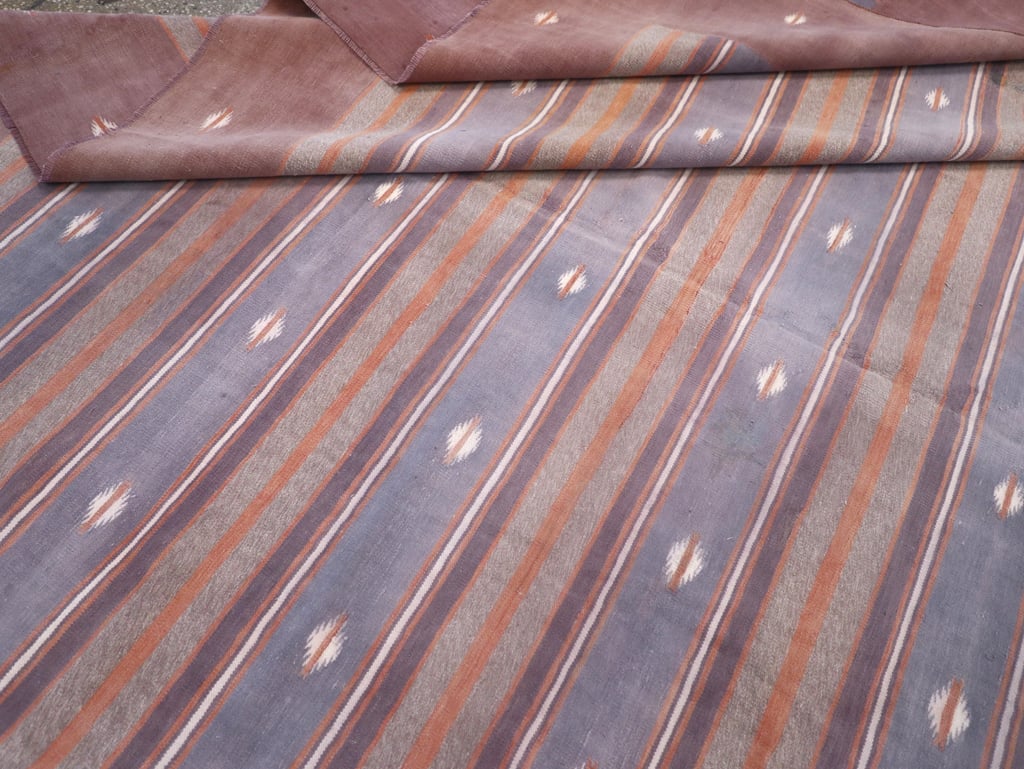 Vintage Indian Flatweave Dhurrie Large Room Size Carpet, No.32563 - Galerie Shabab