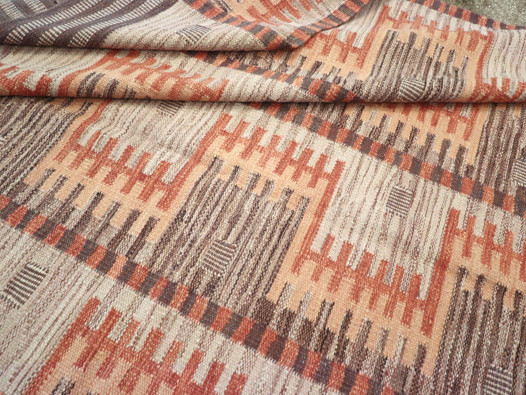 Contemporary Turkish Flatweave Room Size Carpet, No.32571 - Galerie Shabab