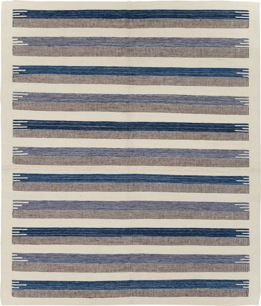 Contemporary Turkish Flatweave Accent Carpet, No.32577 - Galerie Shabab