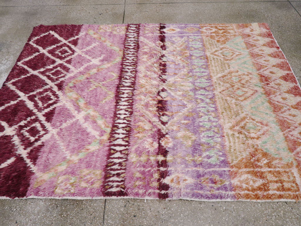 Vintage Moroccan Accent Rug, No.32583 - Galerie Shabab