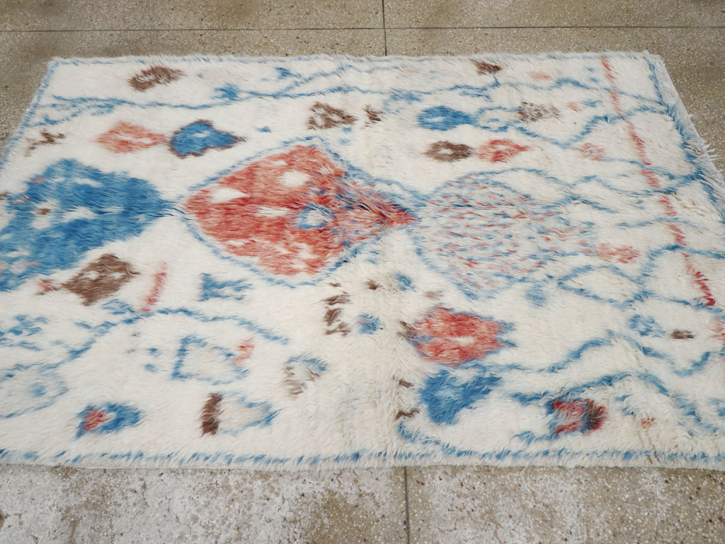 Vintage Moroccan Accent Rug, No.32584 - Galerie Shabab