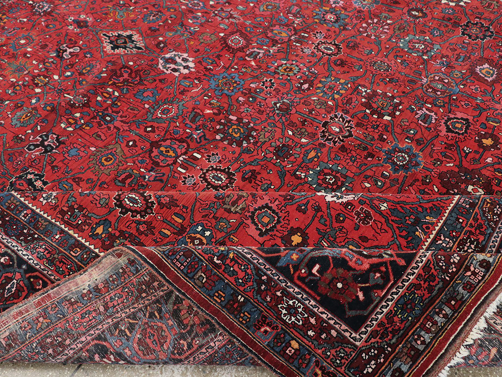 Vintage Persian Bidjar Room Size Carpet, No.32585 - Galerie Shabab