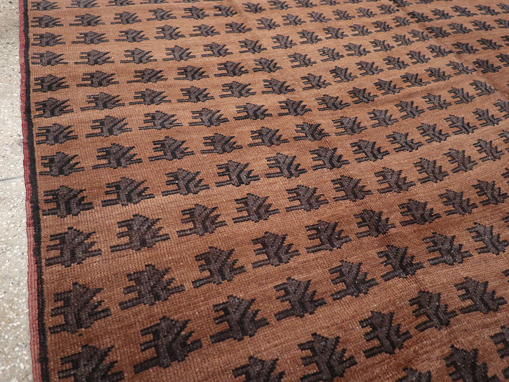 Vintage Turkish Anatolian Room Size Carpet, No.32588 - Galerie Shabab