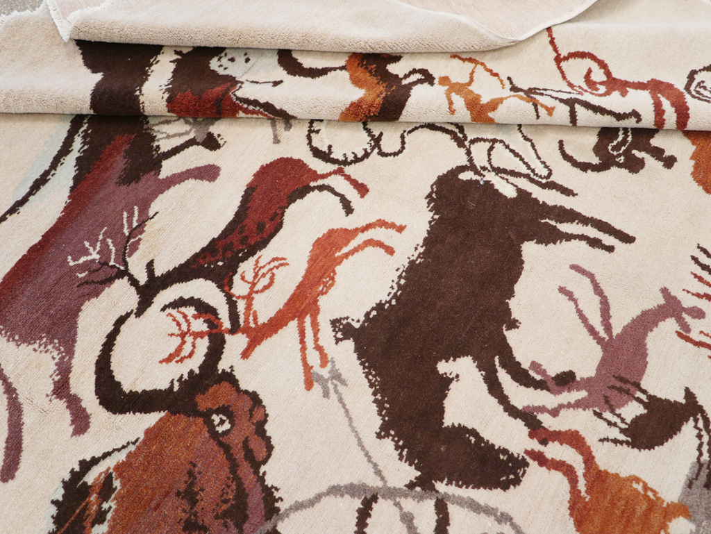 Mid-20th Century Art Deco Carpet: Caverna By Olga Fisch, No.32590 - Galerie Shabab