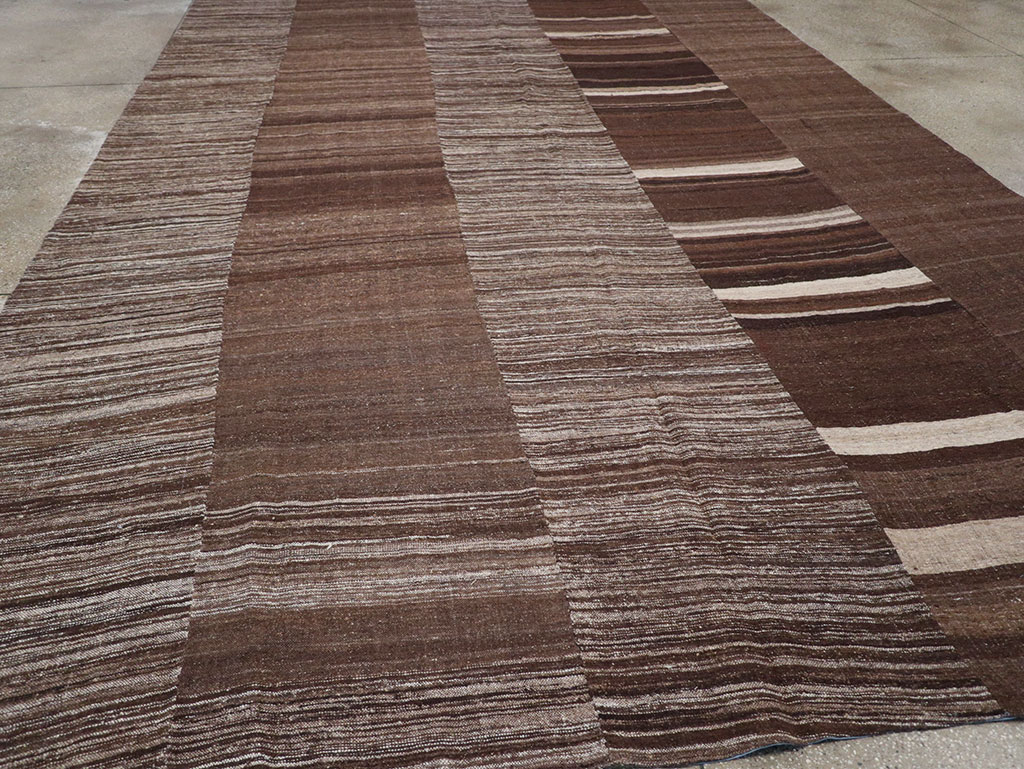 Modern Turkish Flatweave Kilim Large Carpet, No.32592 - Galerie Shabab