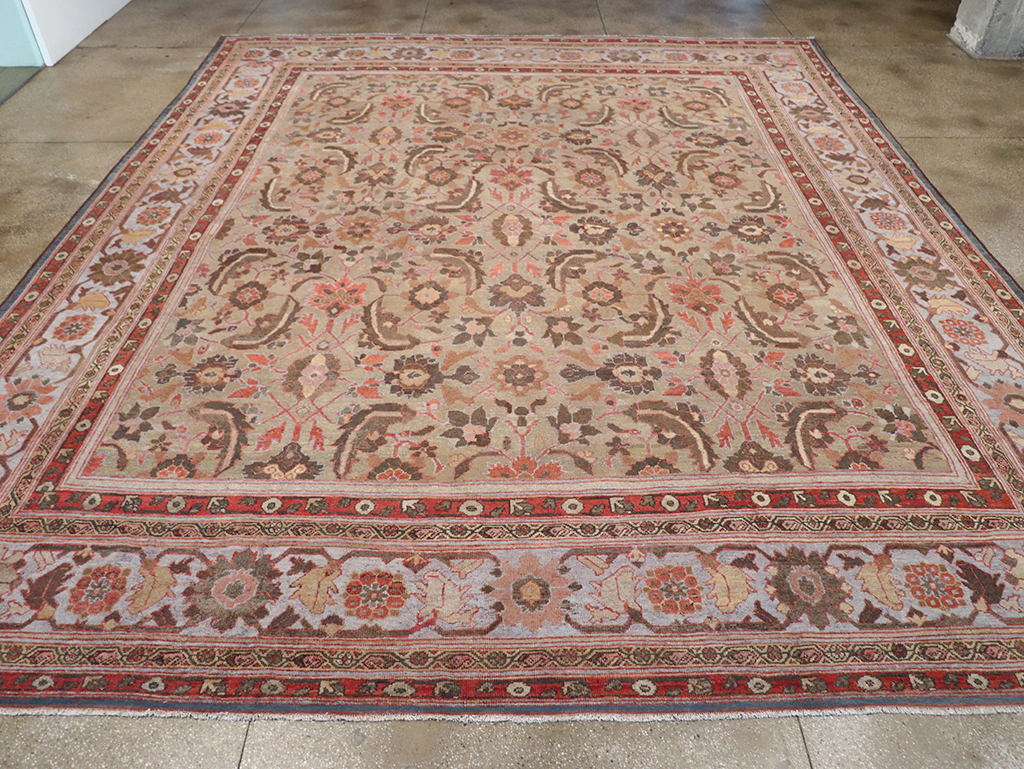 Antique Persian Mahal Large Carpet, No.32600 - Galerie Shabab