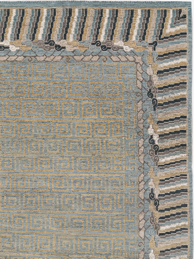 Modern East Turkestan Khotan Room Size Carpet, No.32602 - Galerie Shabab
