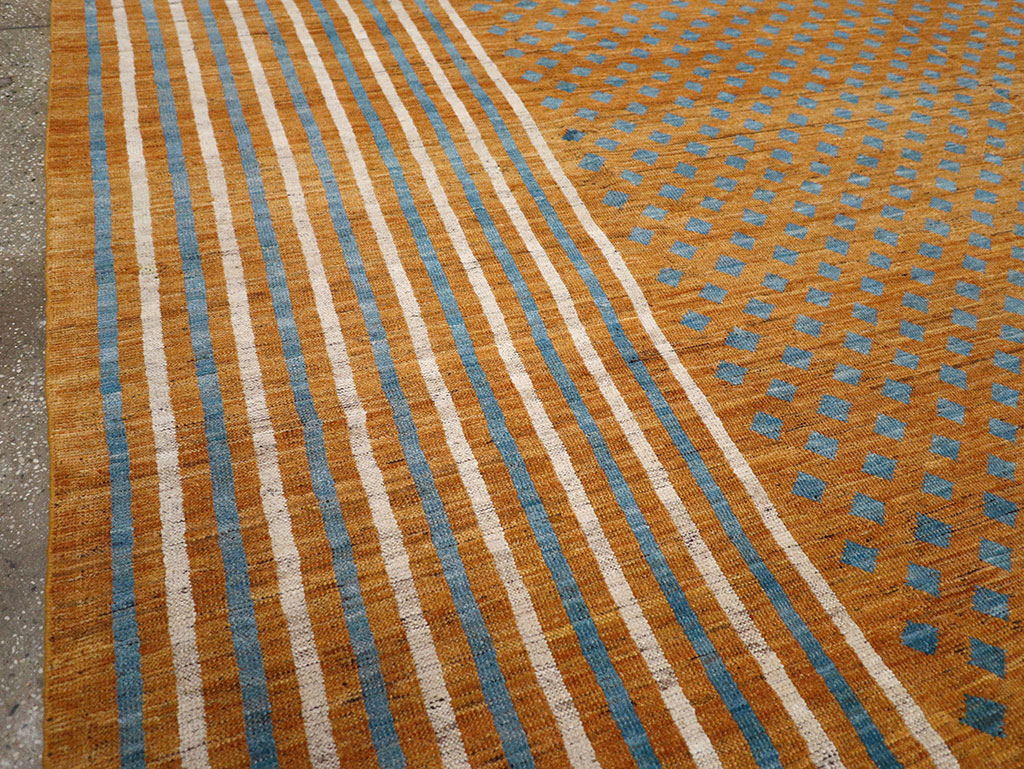 Contemporary East Turkestan Khotan Room Size Carpet, No.32611 - Galerie Shabab