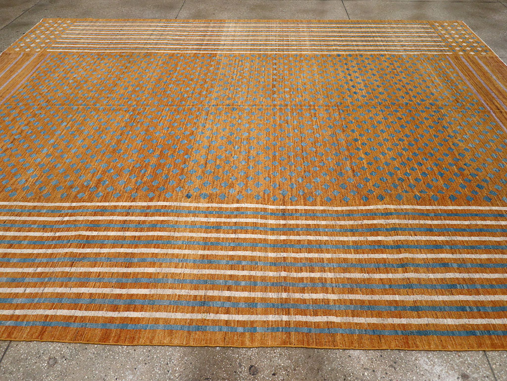 Contemporary East Turkestan Khotan Room Size Carpet, No.32611 - Galerie Shabab