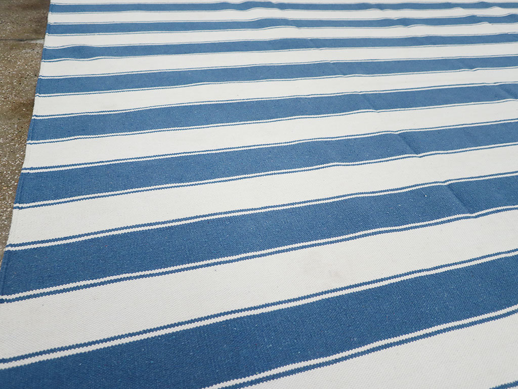 Modern Indian Cotton Dhurrie Room Size Carpet, No.32615 - Galerie Shabab