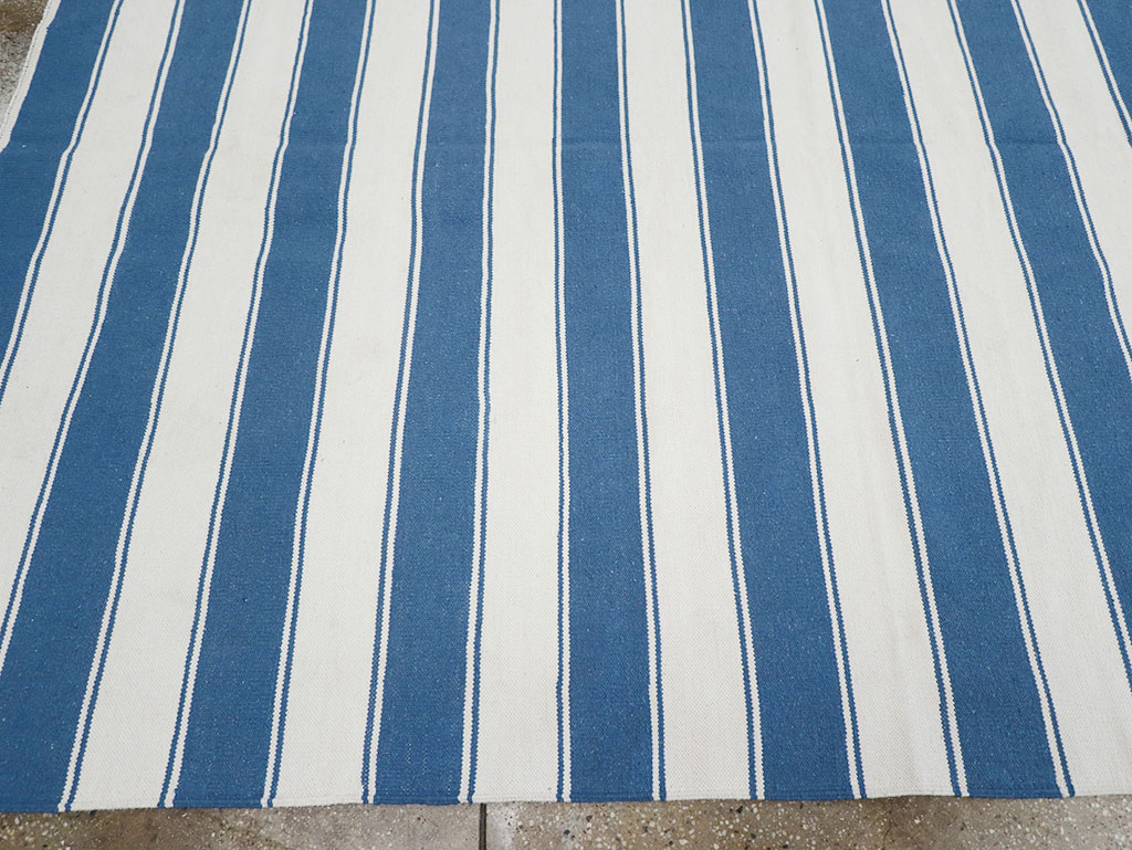 Modern Indian Cotton Dhurrie Room Size Carpet, No.32615 - Galerie Shabab