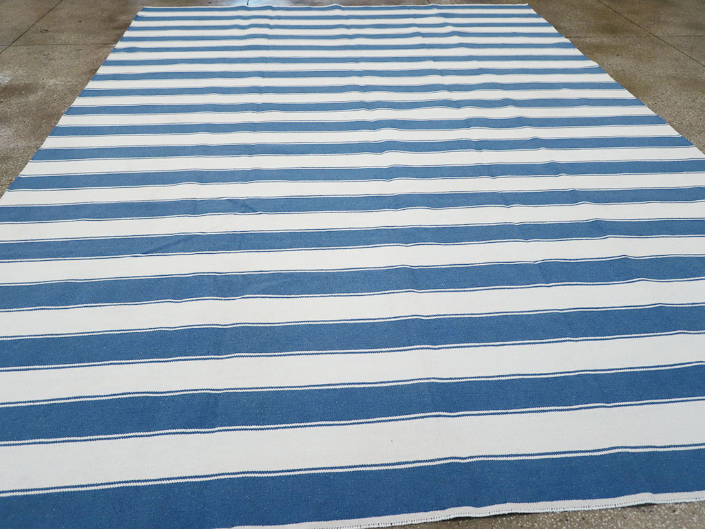 Modern Indian Cotton Dhurrie Room Size Carpet, No.32615 - Galerie Shabab
