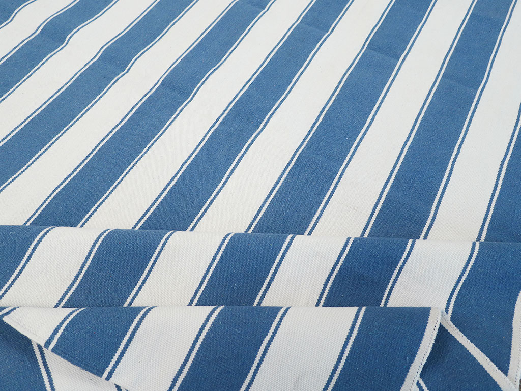 Modern Indian Cotton Dhurrie Room Size Carpet, No.32615 - Galerie Shabab