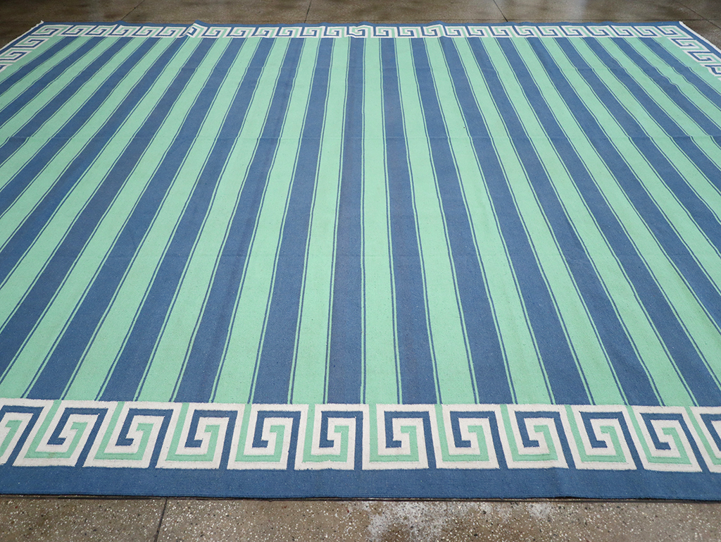 Modern Indian Flatweave Dhurrie Large Carpet, No.32621 - Galerie Shabab