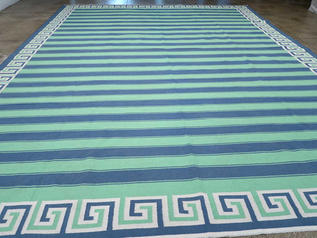 Modern Indian Flatweave Dhurrie Large Carpet, No.32621 - Galerie Shabab