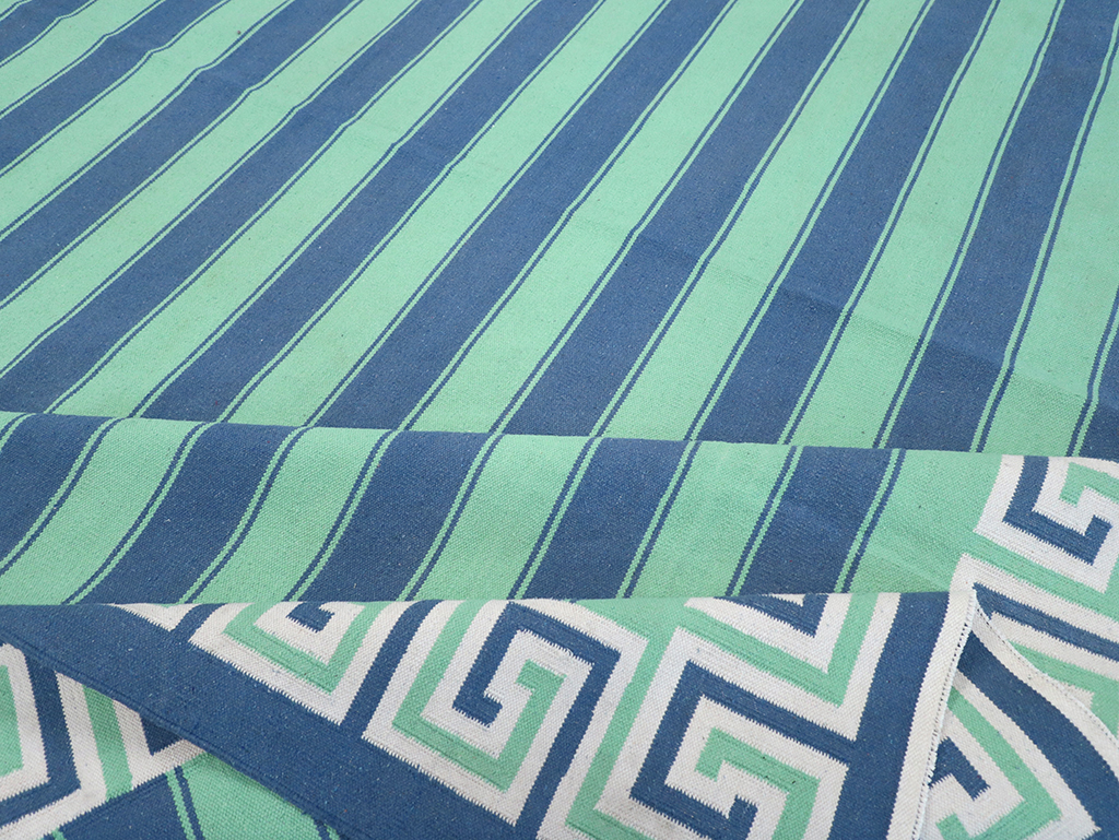 Modern Indian Flatweave Dhurrie Large Carpet, No.32621 - Galerie Shabab