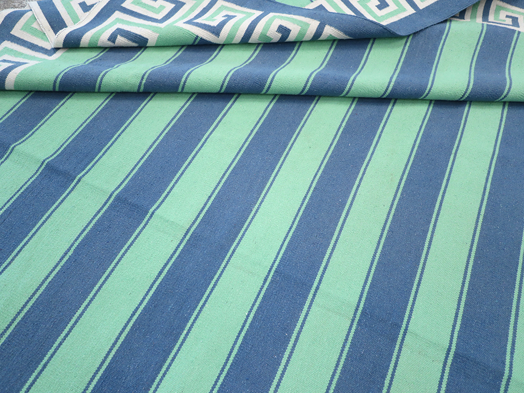 Modern Indian Flatweave Dhurrie Large Carpet, No.32621 - Galerie Shabab