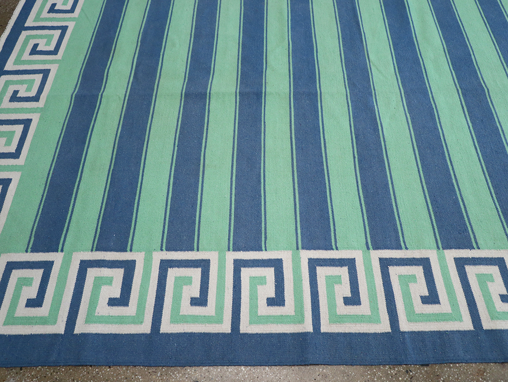 Modern Indian Flatweave Dhurrie Oversize Carpet, No.32625 - Galerie Shabab