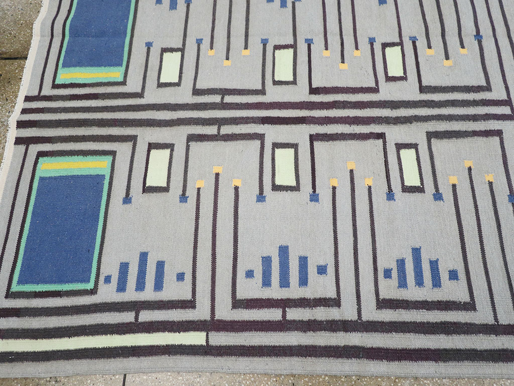 Contemporary Indian Flatweave Cotton Dhurrie Room Size Carpet, No.32636 - Galerie Shabab