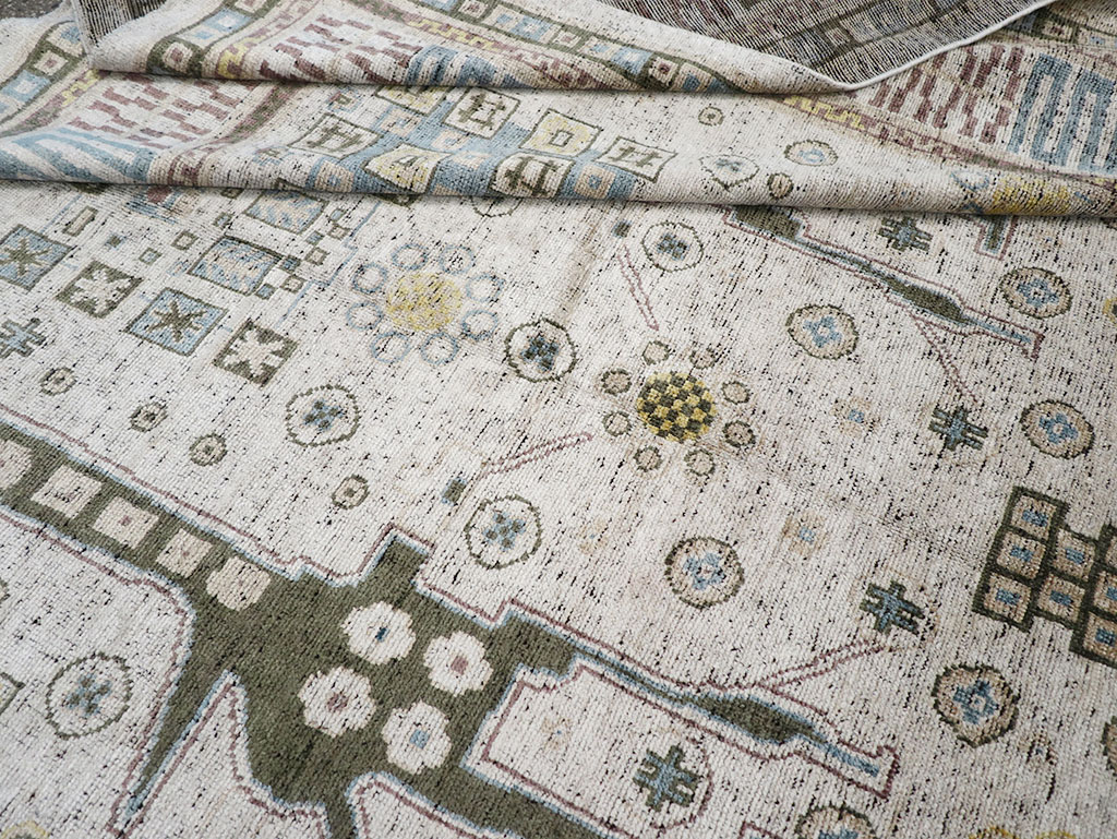 Modern East Turkestan Silk Khotan Room Size Carpet, No.32640 - Galerie Shabab