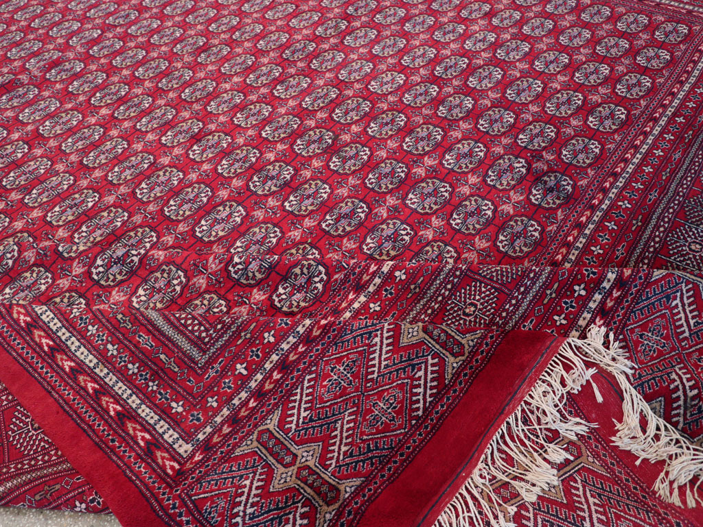 Vintage Central Asian Bokhara Oversize Carpet, No.32643 - Galerie Shabab