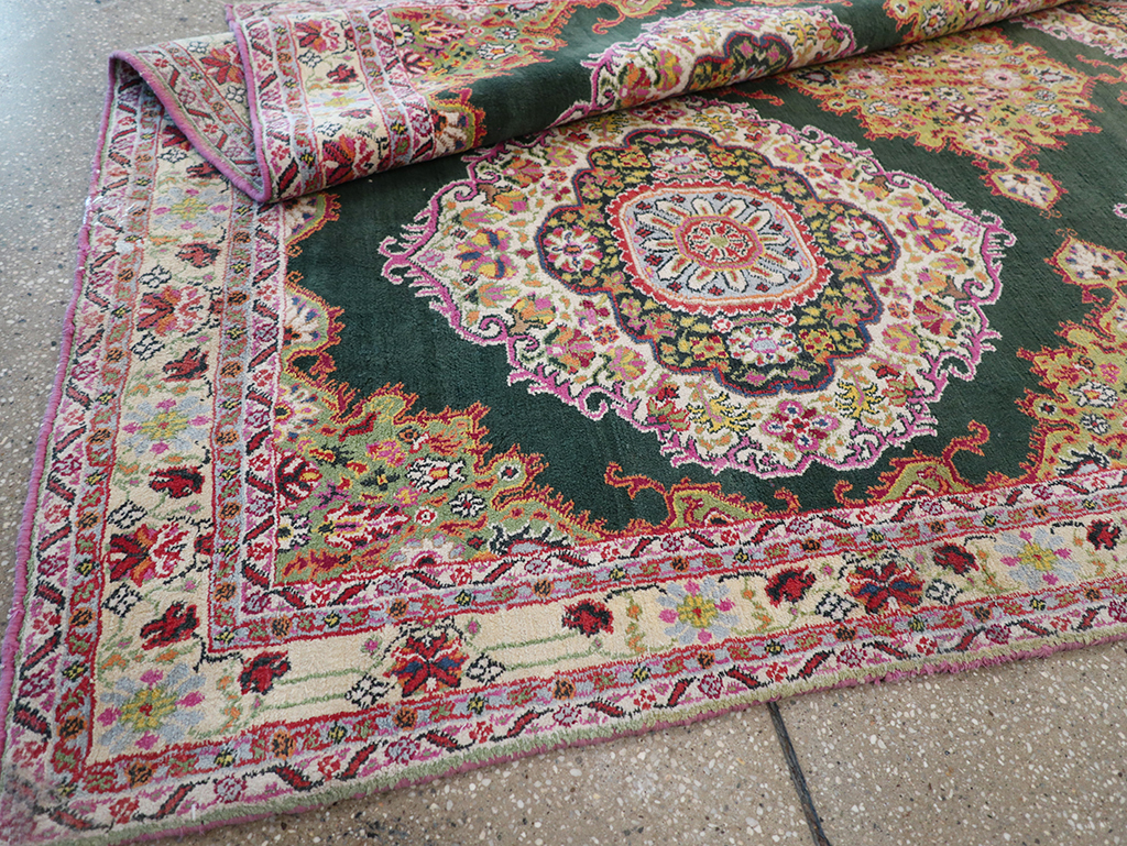 Vintage Indian Cotton Agra Long and Narrow Gallery Carpet, No.32645 - Galerie Shabab