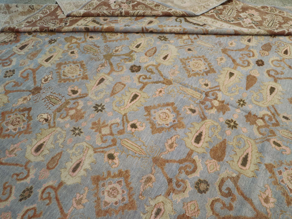 Antique Indian Agra Long and Narrow Carpet, No.32646 - Galerie Shabab