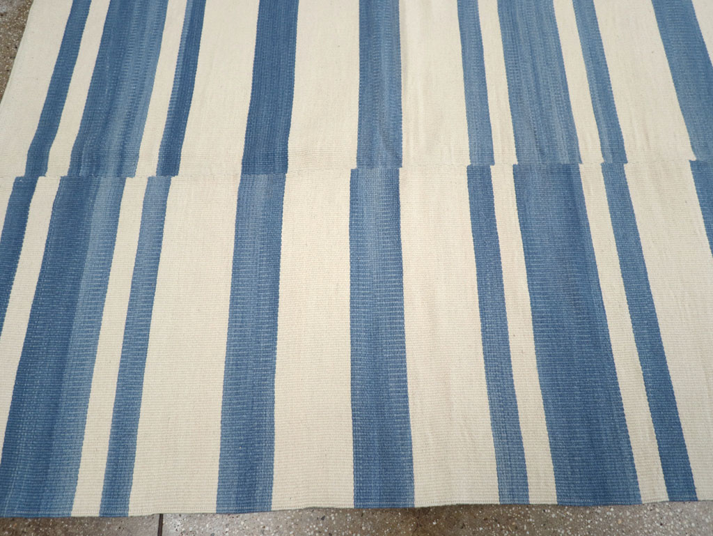 Modern Turkish Flatweave Kilim, No.32649 - Galerie Shabab