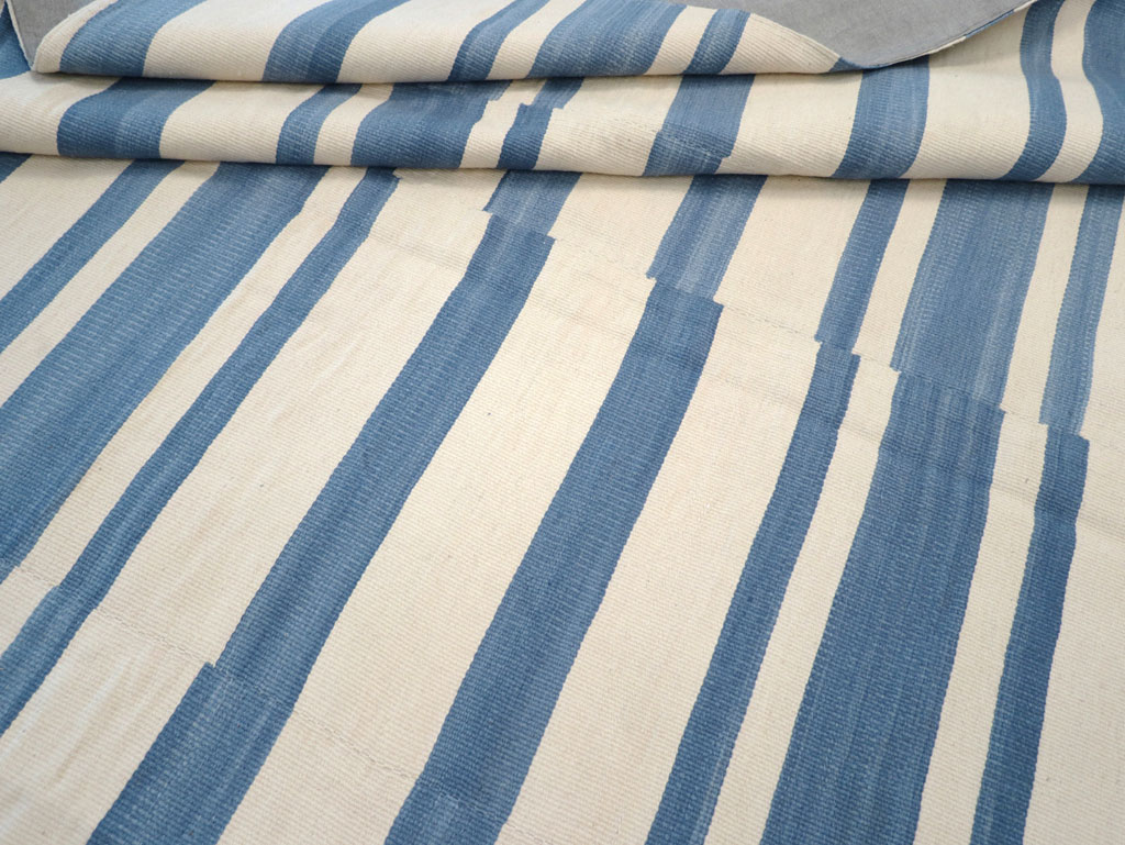 Modern Turkish Flatweave Kilim, No.32649 - Galerie Shabab