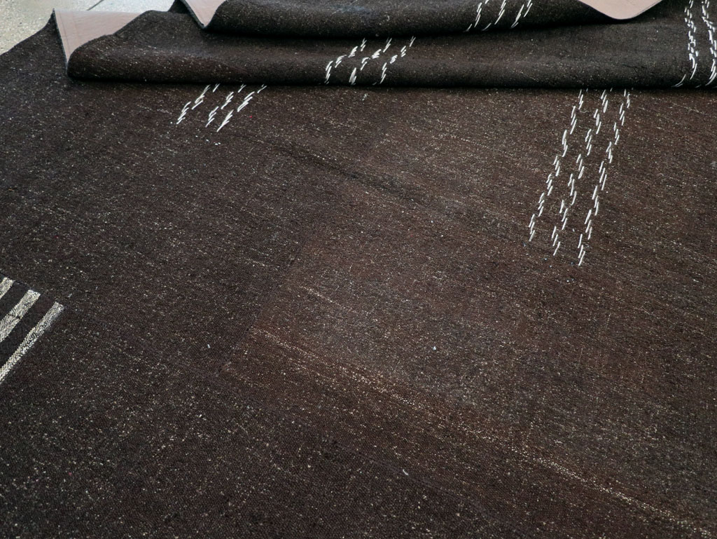 Modern Turkish Flatweave Kilim Large Room Size Carpet, No.32656 - Galerie Shabab