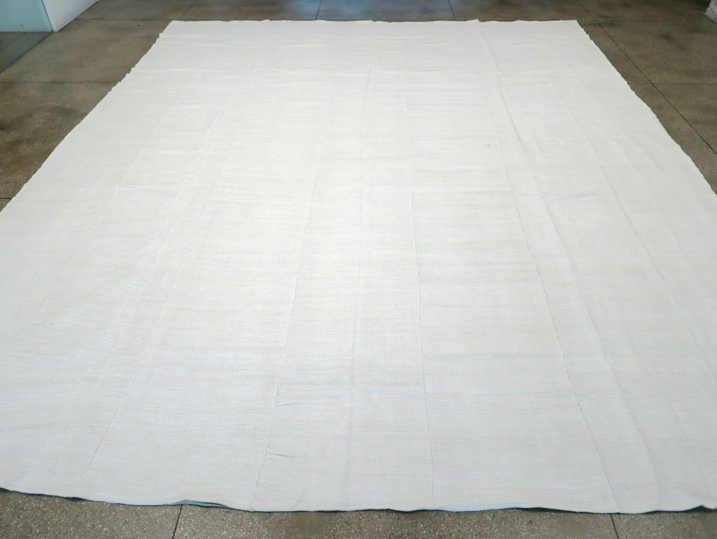 Vintage Turkish Flatweave Kilim Large Carpet, No.32658 - Galerie Shabab