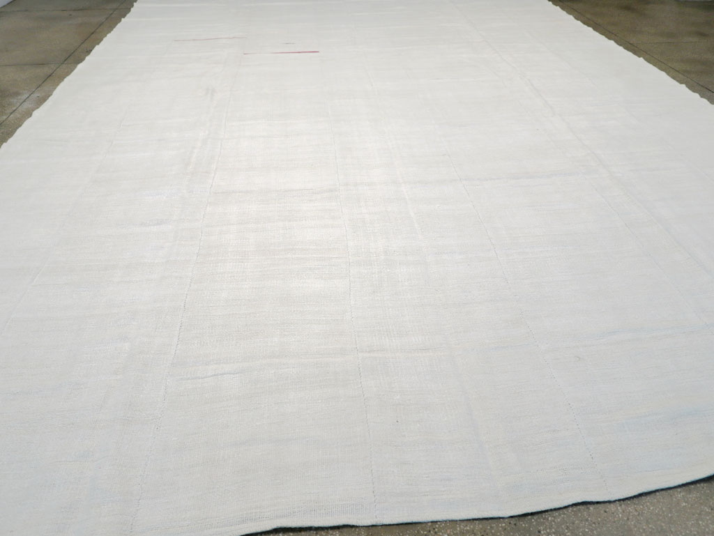 Vintage Turkish Flatweave Kilim Large Carpet, No.32659 - Galerie Shabab