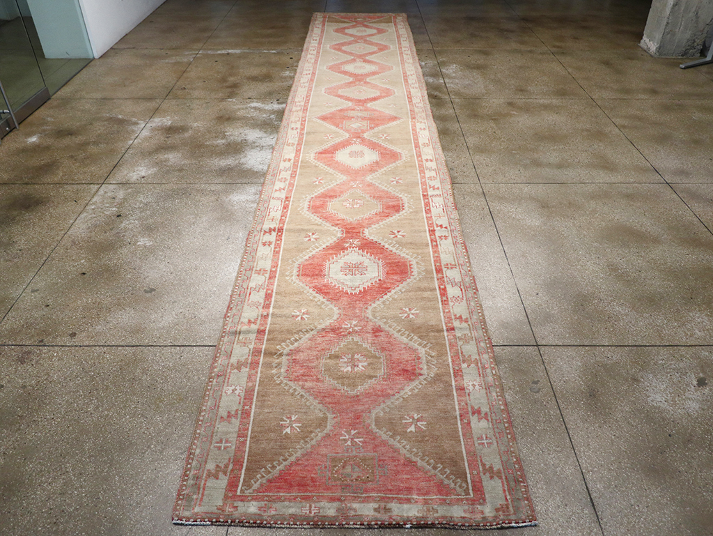 Vintage Turkish Anatolian Wide Gallery Runner, No.32662 - Galerie Shabab