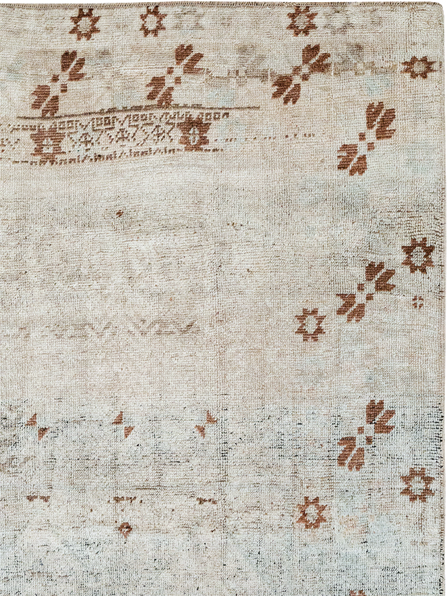 Vintage Turkish Anatolian Wide Gallery Runner, No.32663 - Galerie Shabab