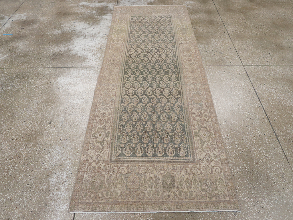 Antique Persian Malayer Runner, No.32664 - Galerie Shabab