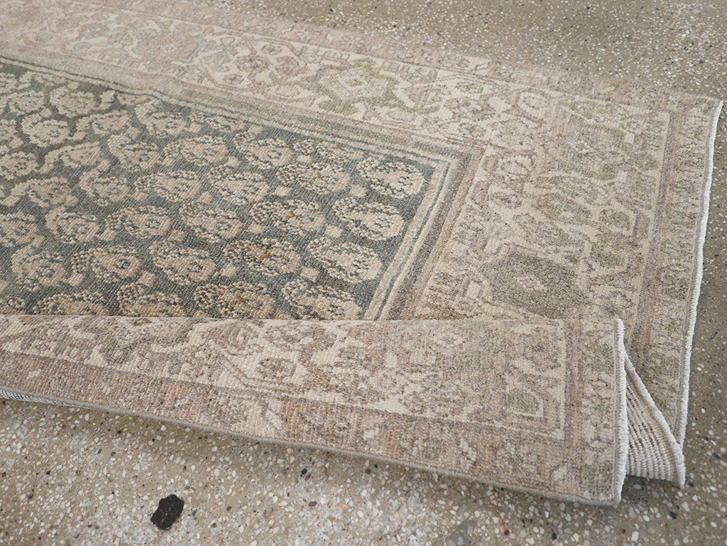 Antique Persian Malayer Runner, No.32664 - Galerie Shabab