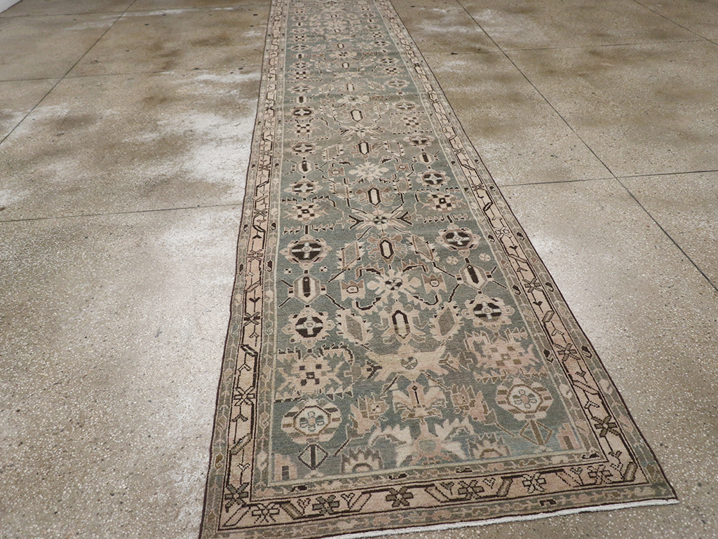 Vintage Persian Malayer Long Runner, No.32665 - Galerie Shabab
